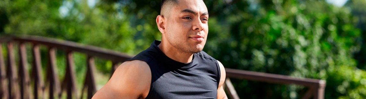 Corredor correndo ao ar livre